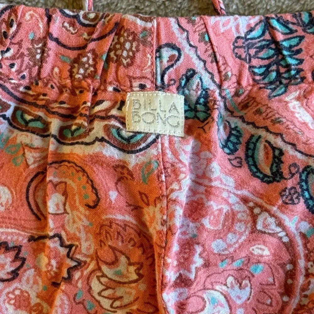 Billabong Designers Closet Pink Paisley Wide Leg Flare Pants Womens Medium - Picture 8 of 9